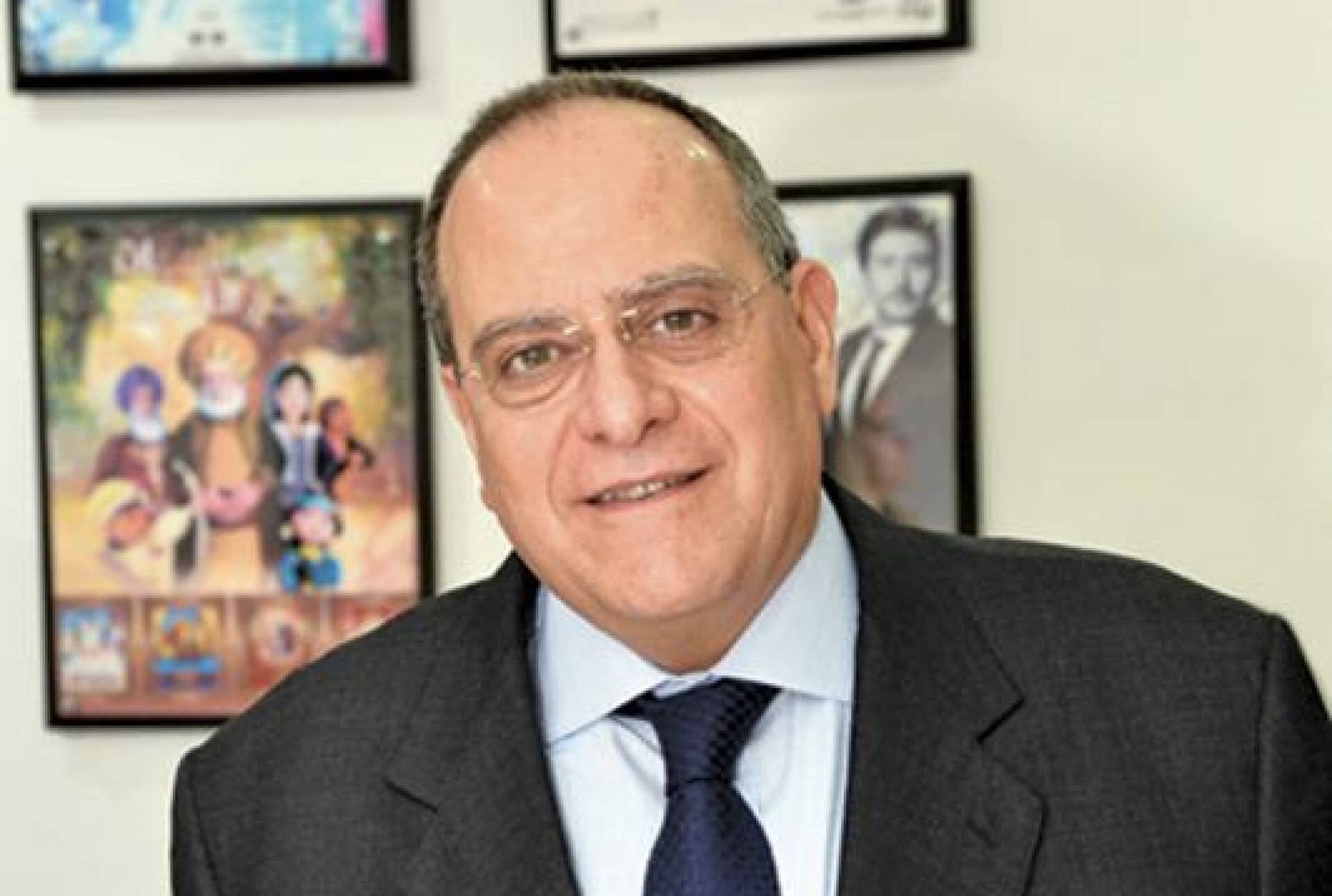 العمل الخيري واجب، وليس منّة