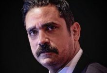 صورة النجم امير كرارة يعود ضابط بوليس ويدخل المنافسة في رمضان