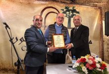 صورة الفنان غاندي بو ذياب وكهف الفنون ومناقشة حول الذكاء الاصطناعي بين الخيال والواقع