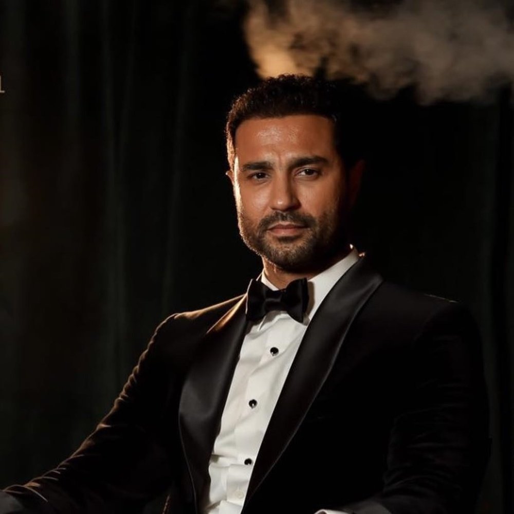 النجم كريم فهمي في بودي جارد دراما رمضان