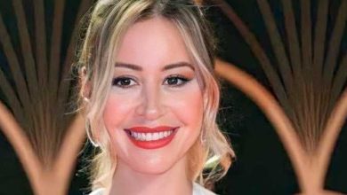 صورة النجمة المصرية منة شلبي تحت الحصار في رمضان وشمس وقمر بالرياض