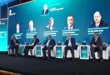 صورة الإعلام الرسمي في مواجهة السوشيال ميديا: أي دور في زمن الفوضى الرقمية؟