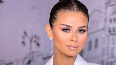 صورة النجمة منة عرفة تبحث عن جديد بعد ونقابل حبيب