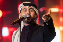 صورة فؤاد عبد الواحد يغني زفة الأمير تركي بن سلمان آل سعود في حفل زفافه بالرياض