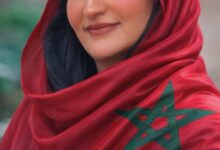 صورة سمية أنور صوت مغربي أصيل يواصل حضوره الفني بين الزمن الجميل والتجديد