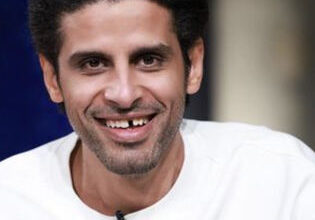 صورة نجم الكوميديا حمدي الميرغني يواصل حضوره القوي بين نجوم الكوميديا