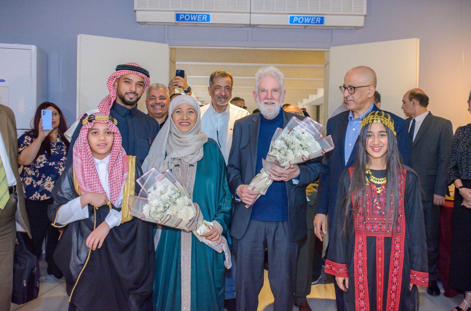 سوزان اسكندر تنقل روحانية الحرمين إلي القاهرة عبر معرض عالمي بدار الأوبرا المصرية