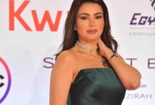 صورة النجمة دينا فؤاد تواصل نشاطها الفني وتحرص على العمل الخيري