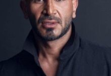 صورة أحمد سعد ينهي حالة الجدل ويقص شعره وذقنه ويعتذر علي الهواء