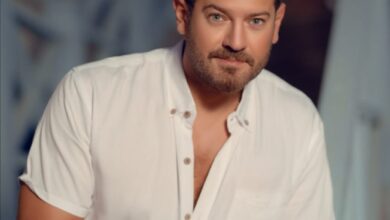 صورة النجم عمرو يوسف يواصل حضوره الفني بقوة دراما وسينما والقادم الفرنساوي