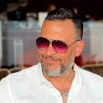 الفنان ماجد المصري يجري عملية جراحية دقيقة عاجلة بالعين وينتهي من حدوتة