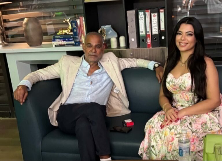 الفنان محمود البزاوي يتعرض للمساومة من دنيا عظيم في فيلم.. الست لما