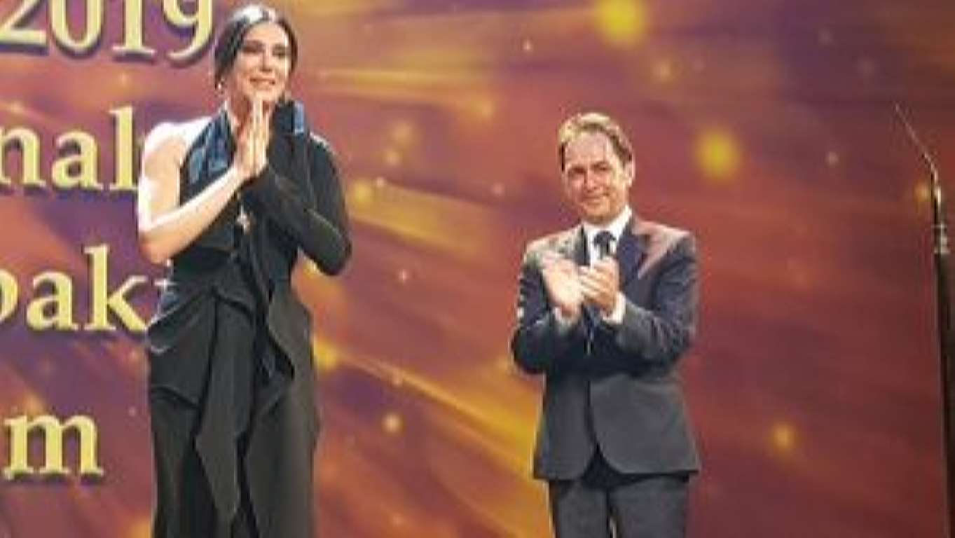 NL - German Week Award - wth ZB